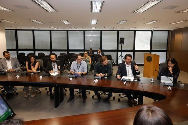 Governo de Minas e Aperam BioEnergia fortalecem a segurança hídrica com reúso de água da Copasa no Vale do Jequitinhonha