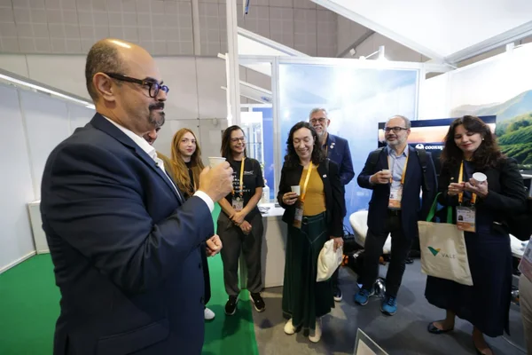 Comitiva do Governo de Minas visita maior feira de importação da China