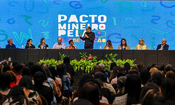Governo de Minas inicia Ciclo Formativo do Pacto pela Alfabetização com foco na formação de mais de 30 mil educadores