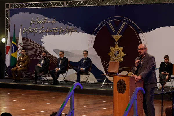 Governo de Minas realiza primeira edição da Medalha de Mérito Gabinete Militar do Governador
