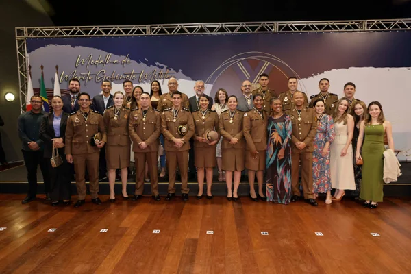 Governo de Minas realiza primeira edição da Medalha de Mérito Gabinete Militar do Governador