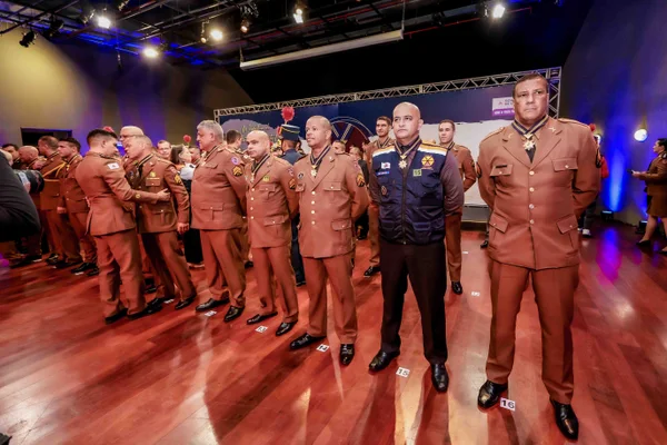 Governo de Minas realiza primeira edição da Medalha de Mérito Gabinete Militar do Governador