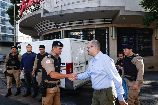 Governo de Minas lança Operação Natalina 2025 com 5 mil policiais adicionais e campanha antifurtos