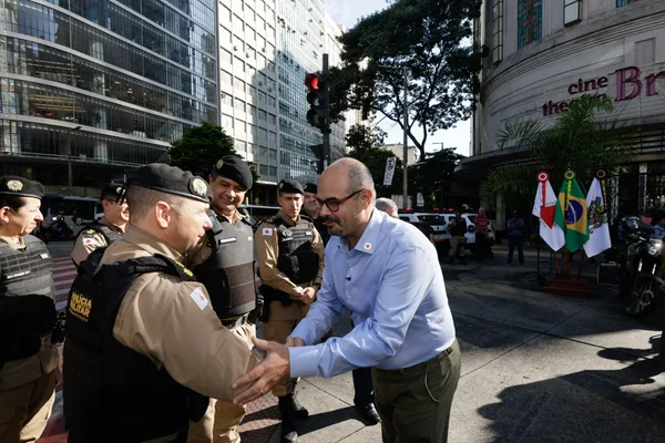 Governo de Minas lança Operação Natalina 2025 com 5 mil policiais adicionais e campanha antifurtos