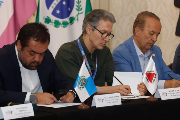 Governadores do Sul e Sudeste debatem proposta para a segurança pública no 14° encontro do Cosud