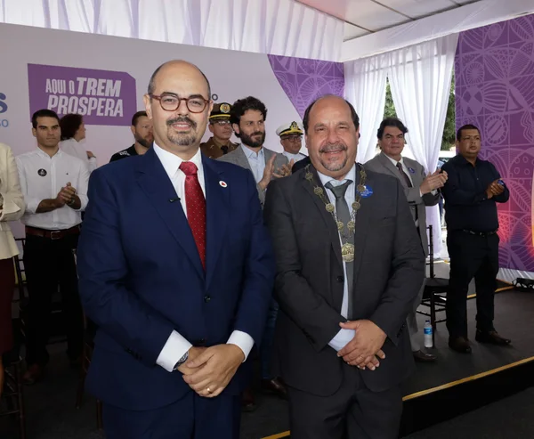 Governo de Minas entrega Medalha dos Gerais a personalidades que contribuem para o desenvolvimento do Norte do estado