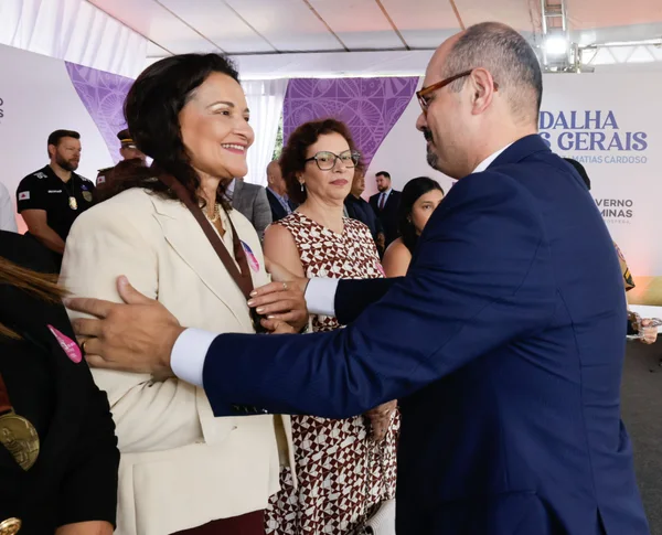 Governo de Minas entrega Medalha dos Gerais a personalidades que contribuem para o desenvolvimento do Norte do estado