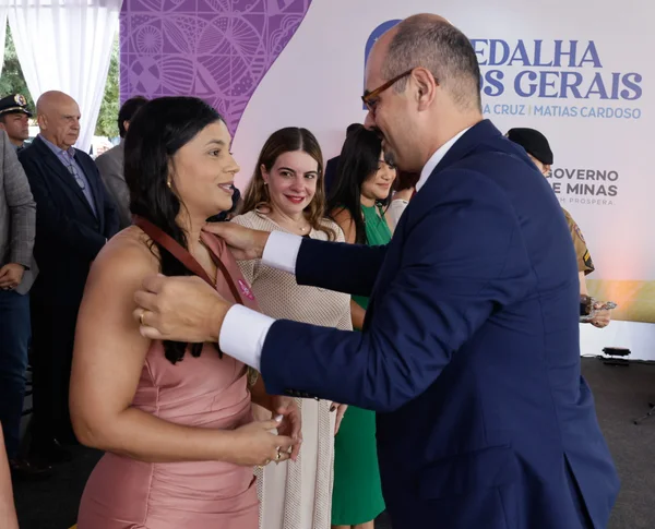 Governo de Minas entrega Medalha dos Gerais a personalidades que contribuem para o desenvolvimento do Norte do estado