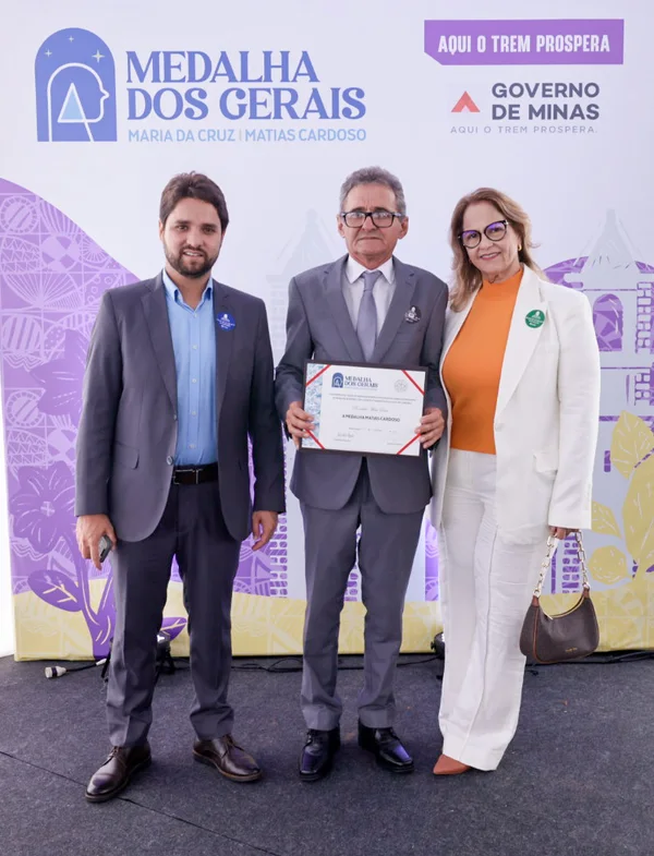 Governo de Minas entrega Medalha dos Gerais a personalidades que contribuem para o desenvolvimento do Norte do estado