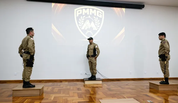 Governo de Minas acompanha passagem de comando da 14ª Região de Polícia Militar, em Curvelo