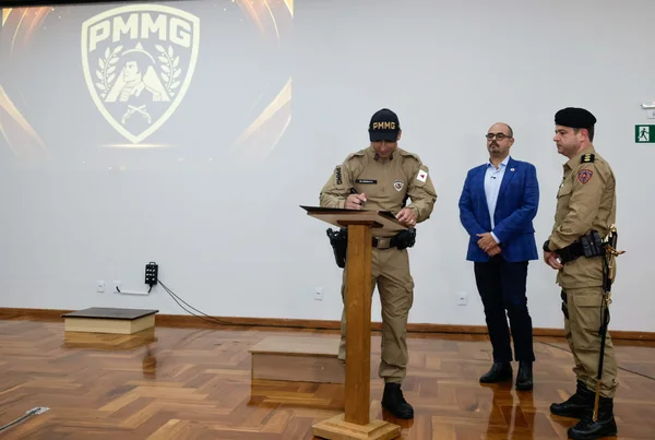 Governo de Minas acompanha passagem de comando da 14ª Região de Polícia Militar, em Curvelo