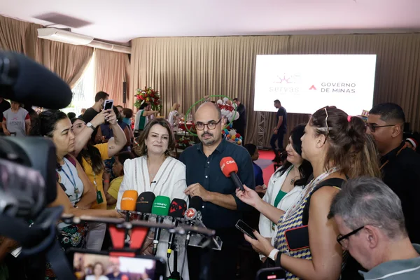 Natal Solidário leva acolhimento e afeto ao Palácio da Liberdade, em Belo Horizonte