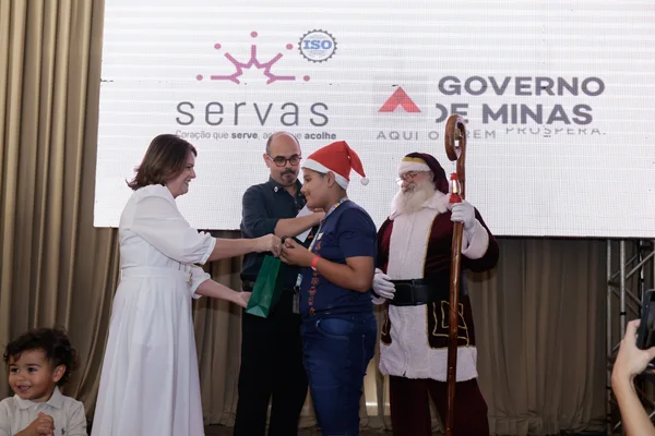 Natal Solidário leva acolhimento e afeto ao Palácio da Liberdade, em Belo Horizonte