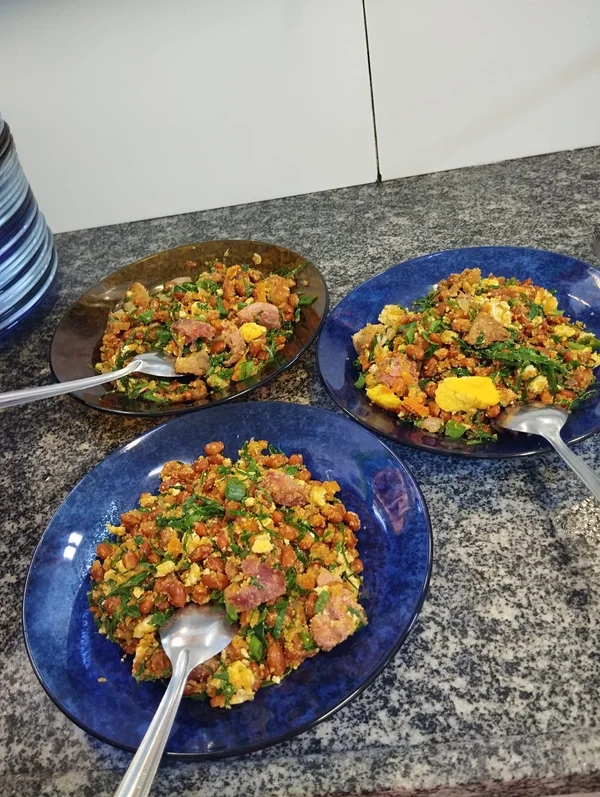 Feijão tropeiro entra em ranking internacional e projeta a cozinha mineira no cenário global