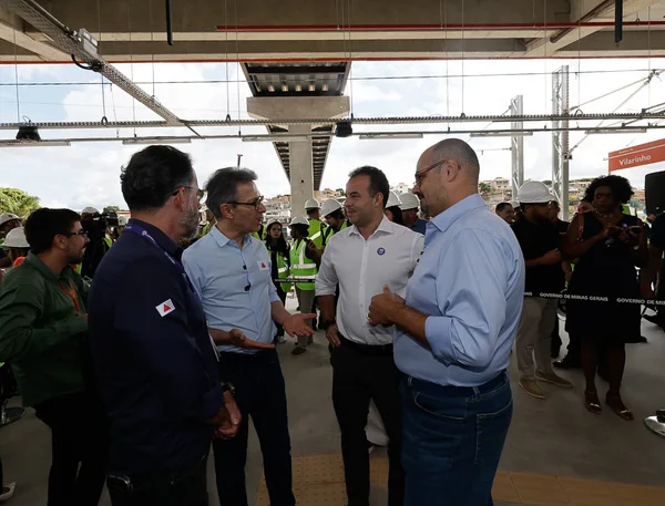 Governo de Minas acompanha primeiro teste operacional do novo trecho da Linha 1 do Metrô da RMBH