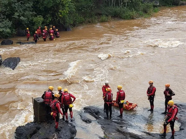 Corpo de Bombeiros Militar promove mais de 1,2 mil ações preventivas para o período chuvoso