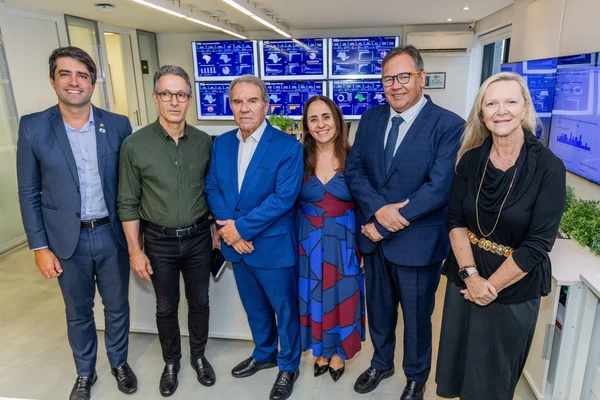 Governo de Minas apresenta avanços na saúde do Estado em encontro com representantes de hospitais de São Paulo