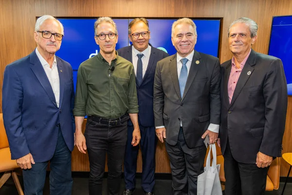 Governo de Minas apresenta avanços na saúde do Estado em encontro com representantes de hospitais de São Paulo