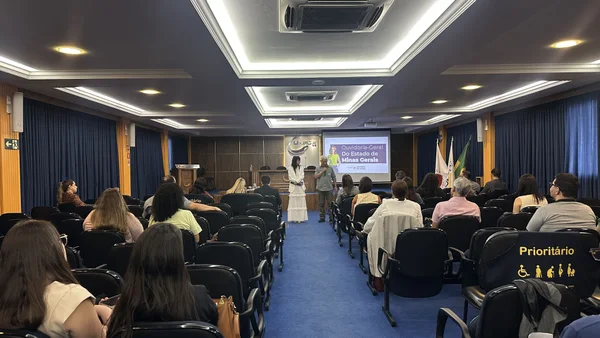 Governo de Minas fortalece participação social e transparência com encontro inédito de ouvidorias em Formiga