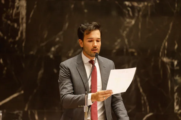 Governador destacou adesão ao Propag e avanços na saúde e educação na abertura do ano legislativo da ALMG