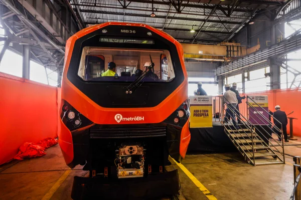 Governo de Minas apresenta primeiro dos novos trens do Metrô da Região Metropolitana de Belo Horizonte