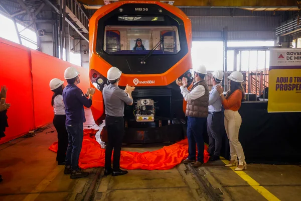 Governo de Minas apresenta primeiro dos novos trens do Metrô da Região Metropolitana de Belo Horizonte
