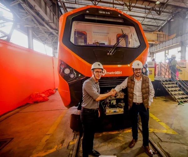Governo de Minas apresenta primeiro dos novos trens do Metrô da Região Metropolitana de Belo Horizonte