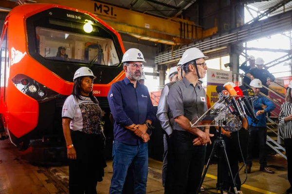 Governo de Minas apresenta primeiro dos novos trens do Metrô da Região Metropolitana de Belo Horizonte