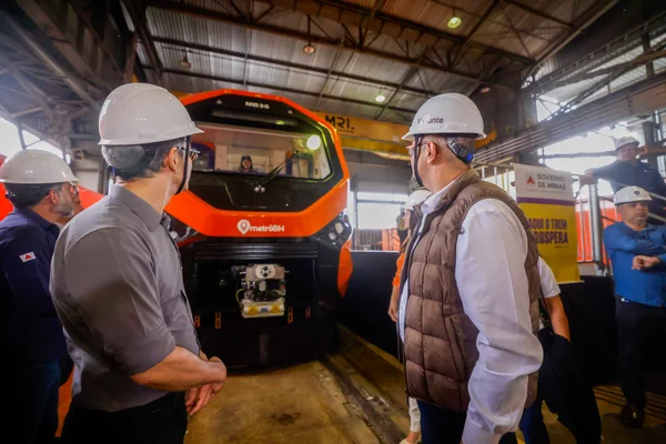 Governo de Minas apresenta primeiro dos novos trens do Metrô da Região Metropolitana de Belo Horizonte