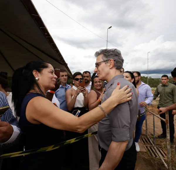 Governo de Minas vistoria obras do Hospital Regional de Conselheiro Lafaiete