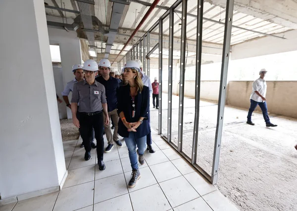 Governo de Minas vistoria obras do Hospital Regional de Conselheiro Lafaiete