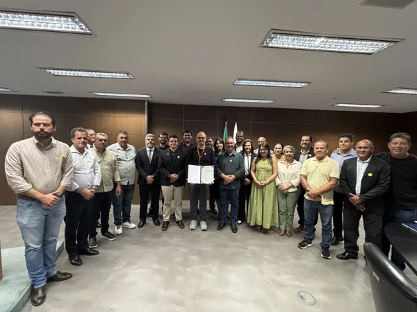 Governo de Minas avança na regularização fundiária ao firmar acordo com municípios da RMBH e do Colar Metropolitano