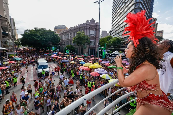  Carnaval da Liberdade lota avenidas sonorizadas em BH e deve injetar R$ 5,7 bilhões na economia