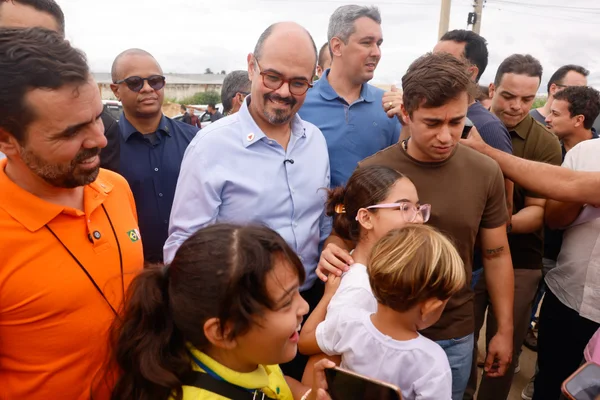 Governo de Minas anuncia mais R$ 40 milhões para construção de hospital em Unaí