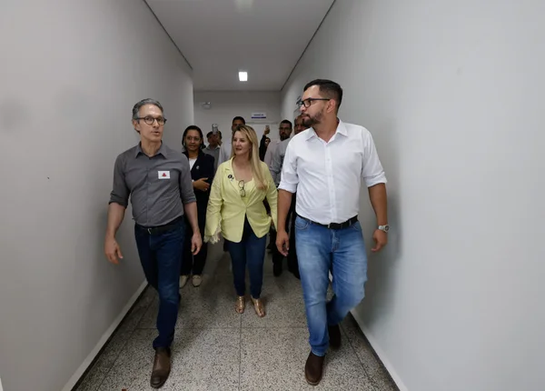 Governo de Minas inaugura nova UBS em Paracatu