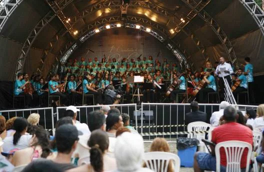 A apresentação aconteceu na Praça da Liberdade, em Belo Horizonte