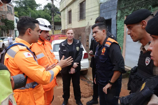 Força-tarefa do Governo de Minas amplia serviços de cidadania à população afetada pelas chuvas na Zona da Mata