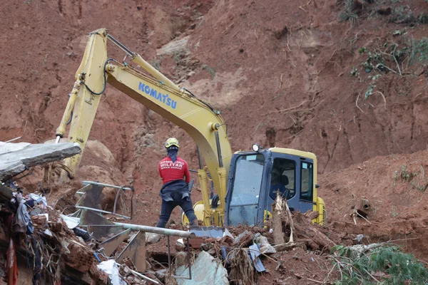 Força-tarefa do Governo de Minas amplia serviços de cidadania à população afetada pelas chuvas na Zona da Mata