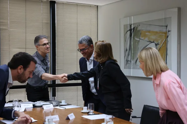Governo de Minas anuncia investimento de R$ 765 milhões da farmacêutica Hypofarma no Norte do estado