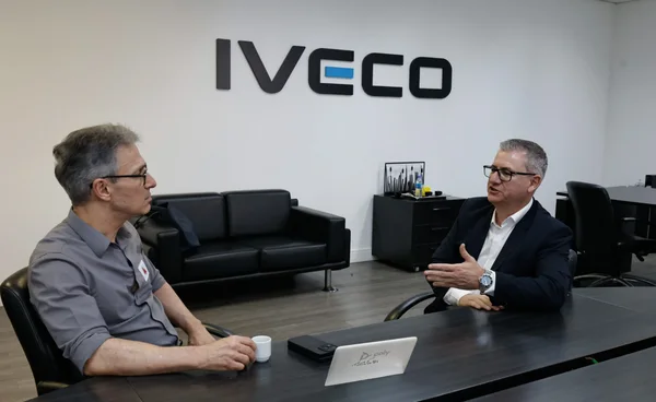 Governo de Minas celebra protocolo de investimento de R$ 1 bilhão do Iveco Group em Sete Lagoas