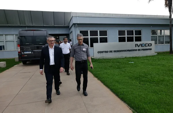 Governo de Minas celebra protocolo de investimento de R$ 1 bilhão do Iveco Group em Sete Lagoas