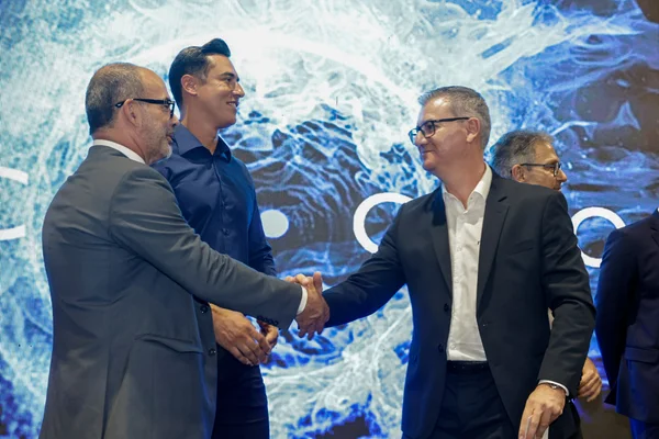 Governo de Minas celebra protocolo de investimento de R$ 1 bilhão do Iveco Group em Sete Lagoas