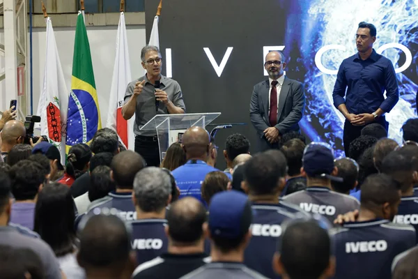 Governo de Minas celebra protocolo de investimento de R$ 1 bilhão do Iveco Group em Sete Lagoas