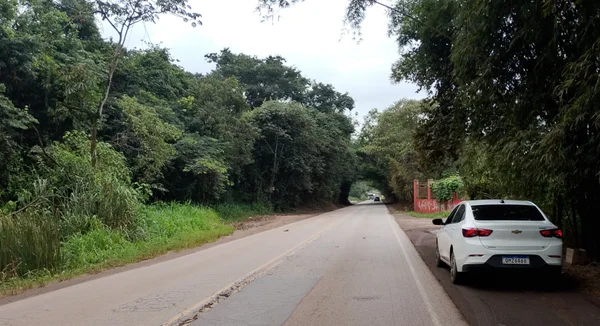 Governo de Minas lança edital para obra de duplicação da estrada que liga Brumadinho à BR-381