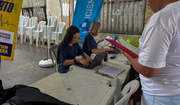 Governo de Minas lança “Carreta Saúde Mais Perto” para ampliar acesso a consultas e exames em todo o estado