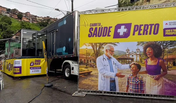 Governo de Minas lança “Carreta Saúde Mais Perto” para ampliar acesso a consultas e exames em todo o estado