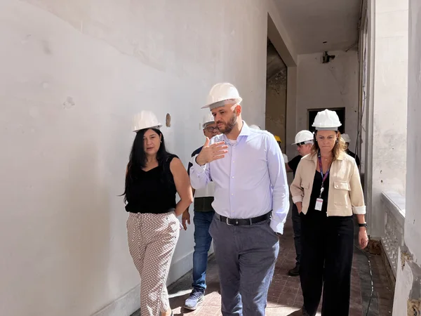 Secretarias de Estado realizam visita técnica às obras do Instituto de Educação de Minas Gerais