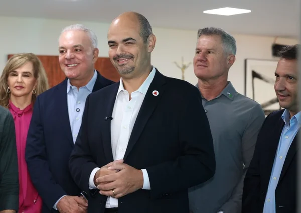 Governo de Minas transfere simbolicamente a capital do Estado para Uberlândia