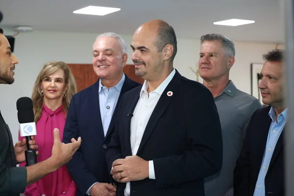 Governo de Minas transfere simbolicamente a capital do Estado para Uberlândia