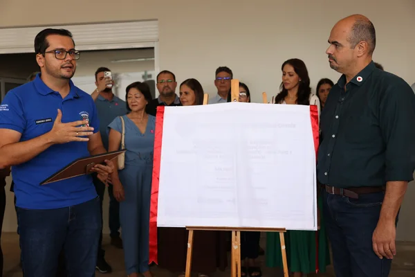 Governo de Minas vistoria obras da primeira Unidade de Pronto Atendimento de Coromandel